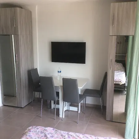 On The Croisette With Sea View 戛纳