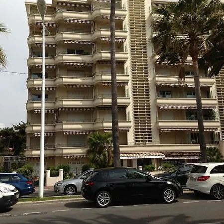 Apartman On The Croisette With Sea View