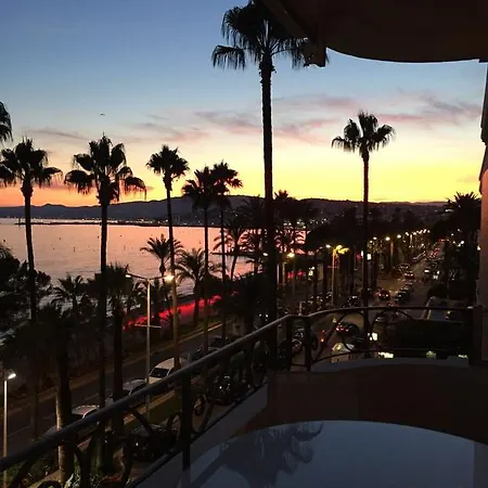On The Croisette With Sea View Apartamento