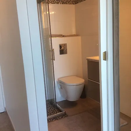 Studio On The Croisette With Sea View Cannes